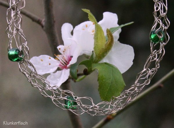 Draht-Kette in Silber und Dunkelgrün