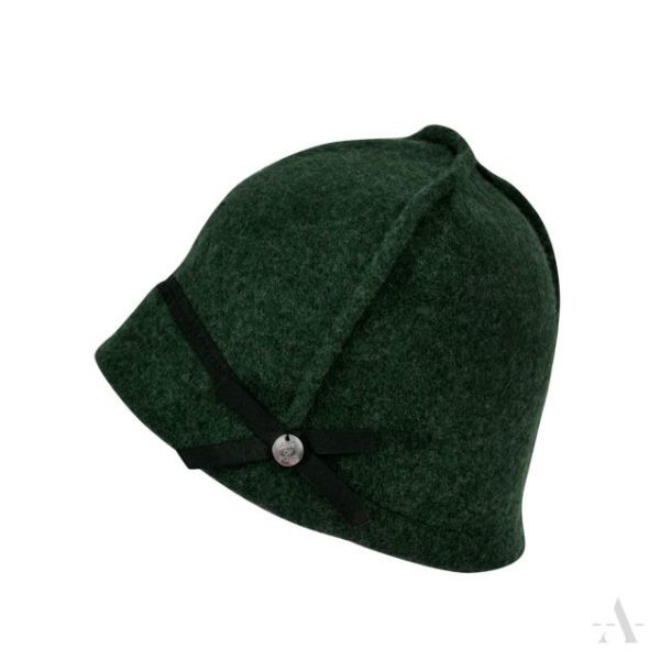 Sportliche Mütze aus Wollfilz mit Ziernähten und Knopf in Grün
