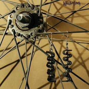Ohrringe aus Fahrradschlauch mit Silberperlen *Welle 2*