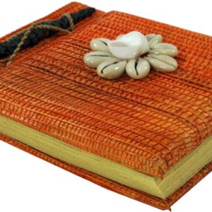 Notizbuch in Orange mit Muschel-Dekoration