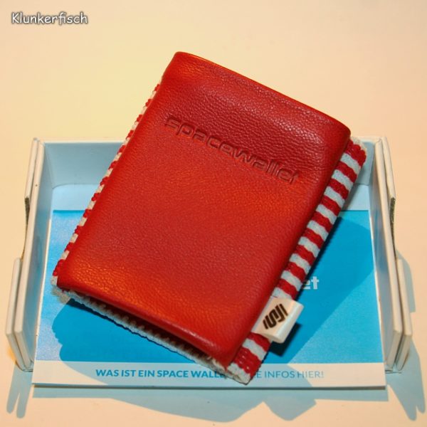 Space Wallet: Mini-Portemonnaie in Rot-Weiß