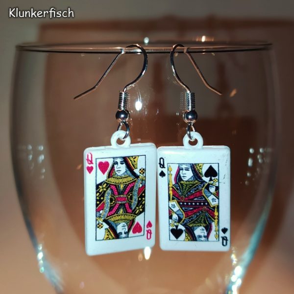 Ohrringe mit Spielkarten