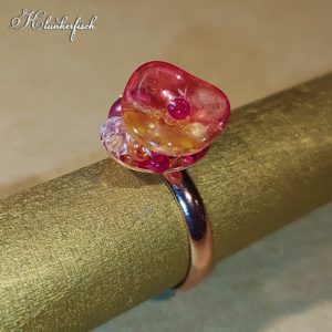 Bridgerton-Ring mit gelb-rotem Blümchen