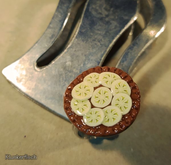 Ring mit Obsttorte *Banane*