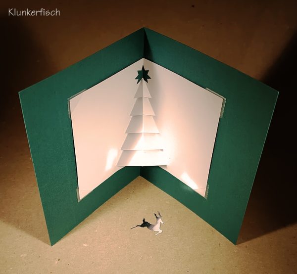 Faltschnittkarte *Weihnachtsbaum*