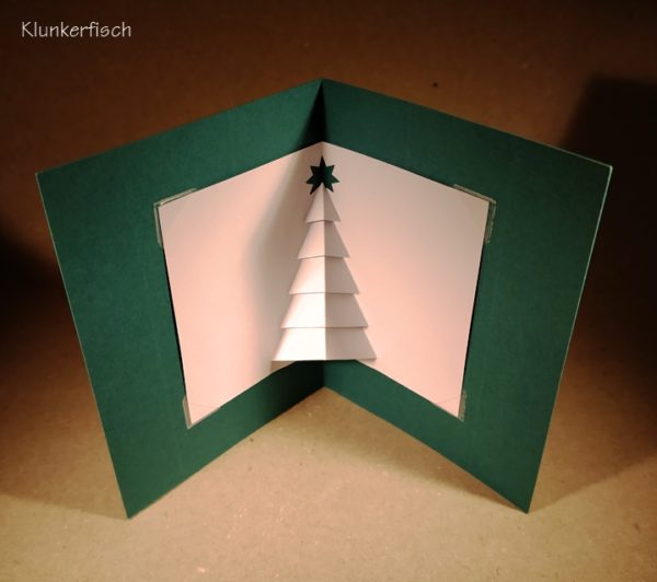 Faltschnittkarte *Weihnachtsbaum*