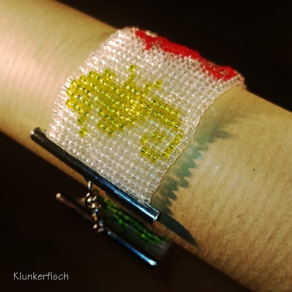 Aus Glasperlen gewebtes Armband *Seepferdchen* in Transparent